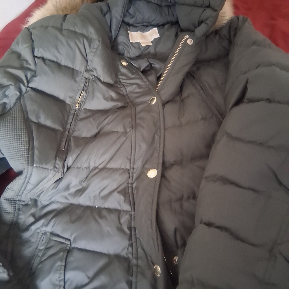 Michael Kors Women's Puffer Jacket - Charcoal